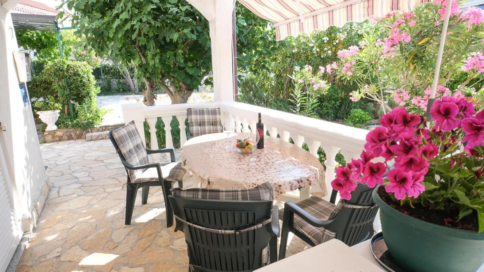 Apartmani Ruza - Krk Krk Town 0*,  Croatia
